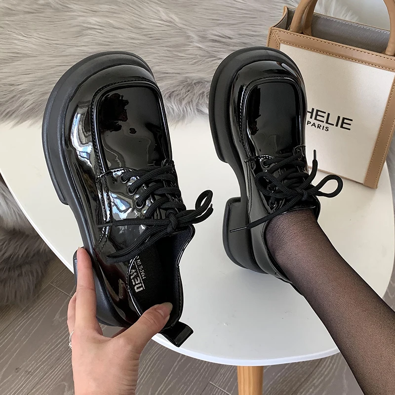 

Fashion Loafers Shoes Women Spring Genuine Leather Fashion Round Toe High Heel 5.5cm Platform Vulcanized Shoes Ladies Black New