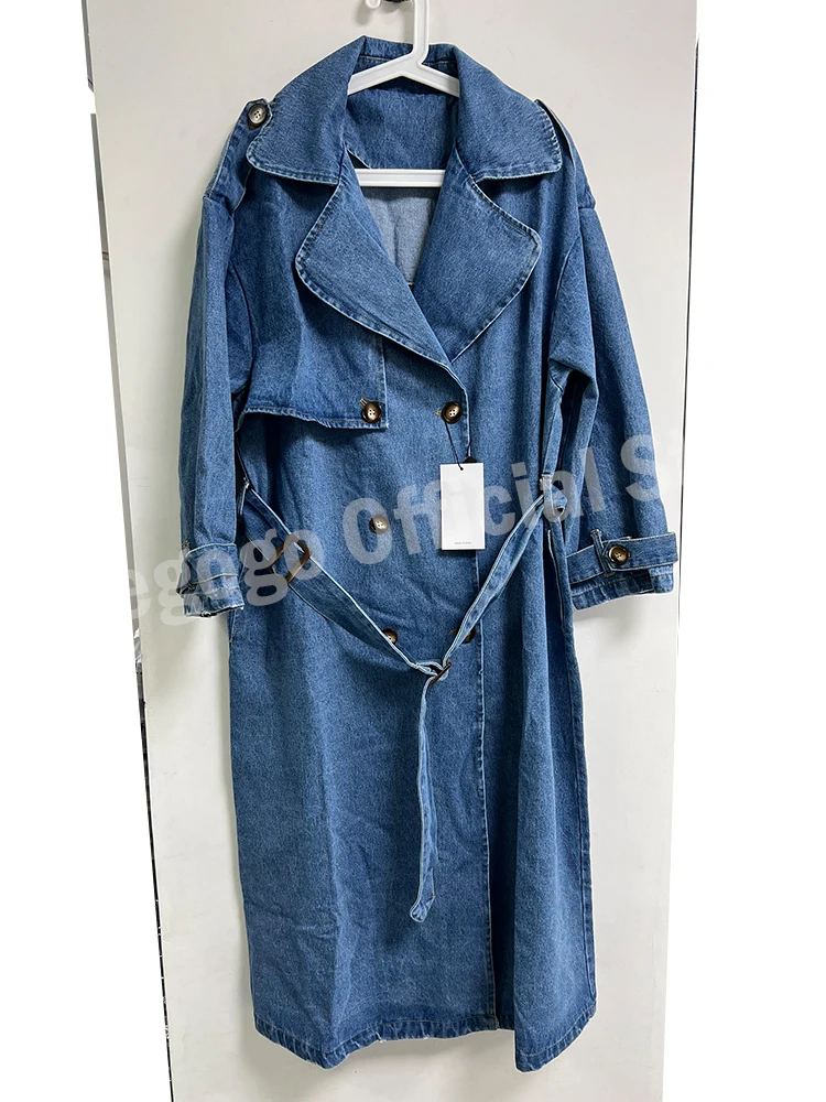 Рисунок 6 - Тренчкот женский джинсовый с поясом