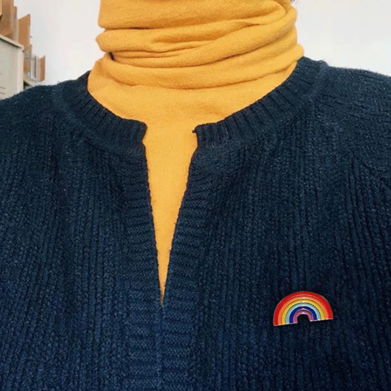 Рисунок 4 - Модные яркие эмалированные броши на булавке для женщин