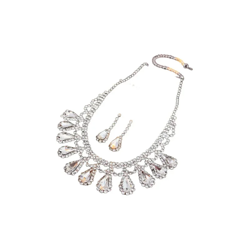 Geometric Waterdrop Fringed Necklace with Diamonds Elegant Fashionable Lockbone Chain European and American Light Luxury High-En