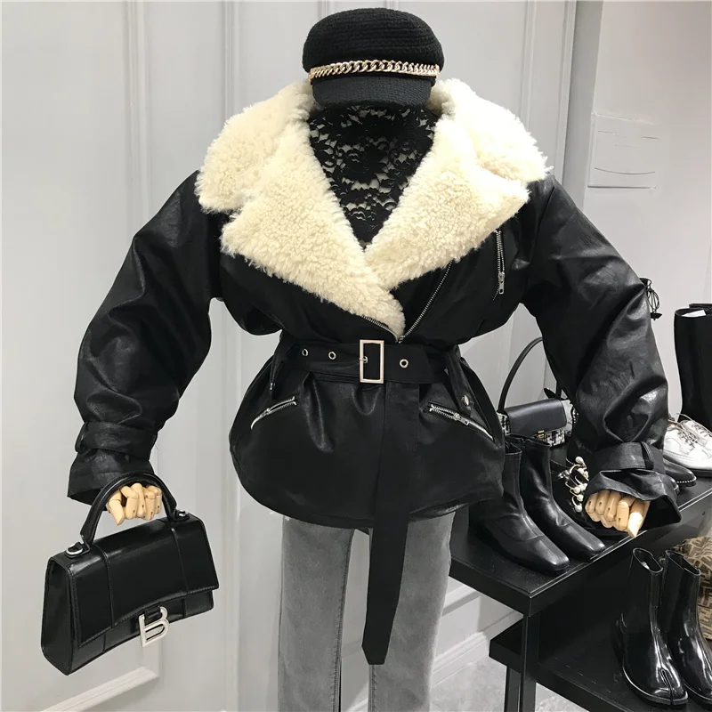 Sheepskin New 2023 Faux Shearling Winter Coat Black Warm Motorcycle Street Soft Lamb Fur Women Leather Jacket MY251