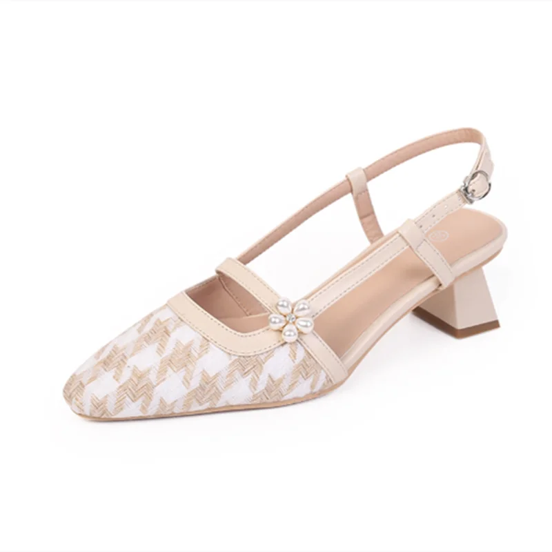 

Lady Strange Heels 4cm Fashion Crystal Flower Sandals Square Toe Black Green Shoes Wide Feet Print Back Buckle Strap Pumps 43 42