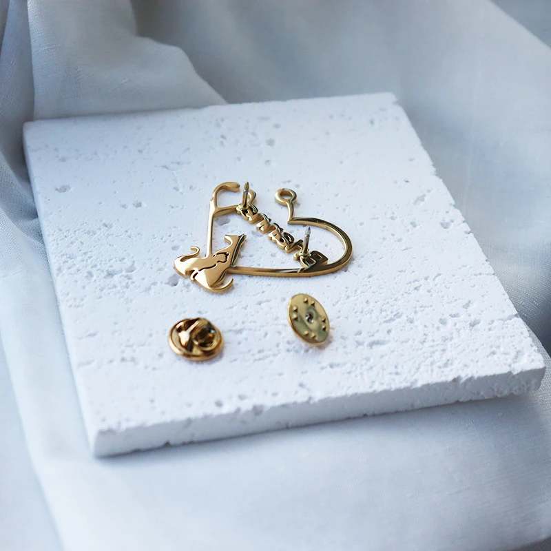 Брошь с именем на заказ логотипом собаки кошки питомца доктор булавка ювелирные