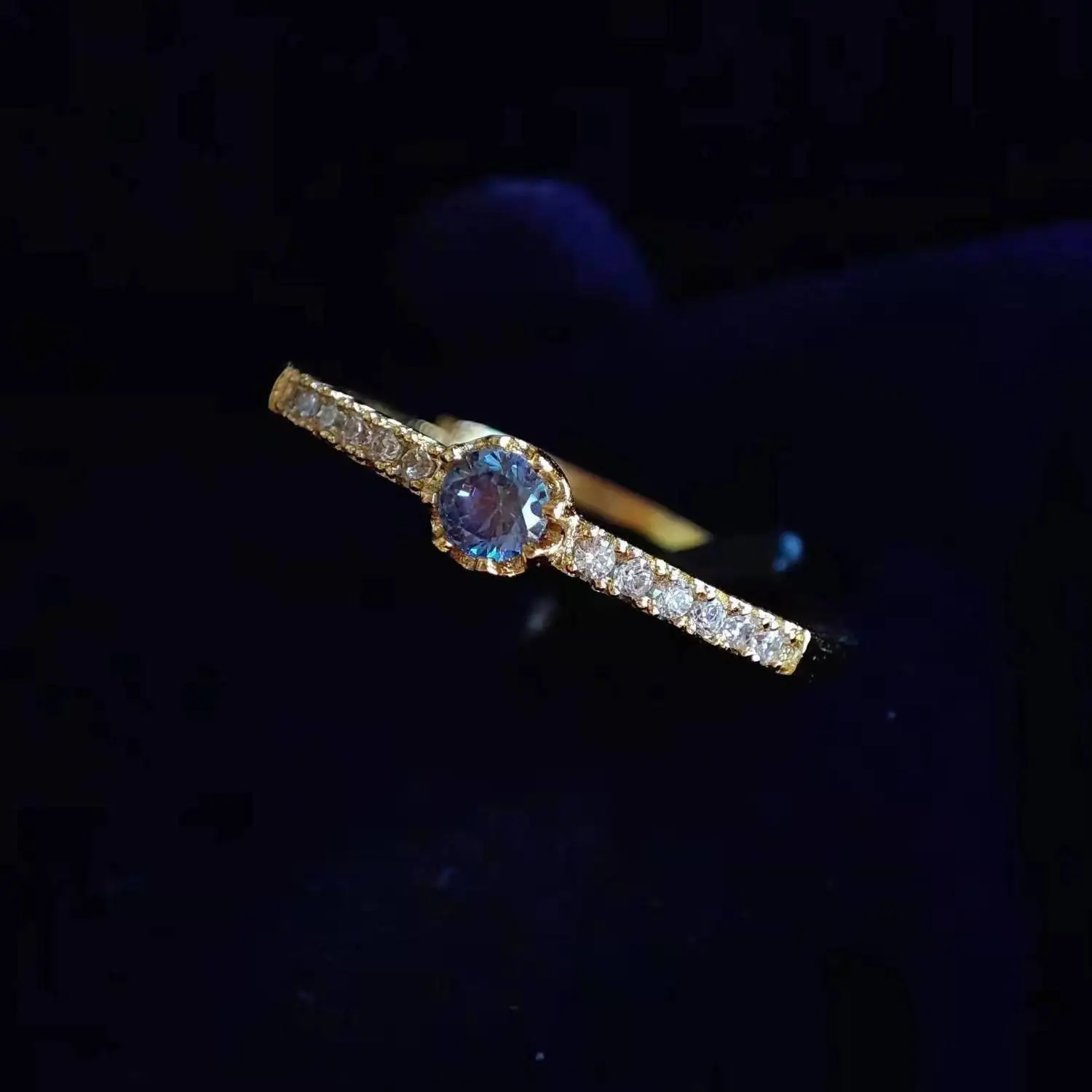 

"Okura Orchid" retro white blue purple tanzanite micro-set small zircon 925 sterling silver ring simple basic model
