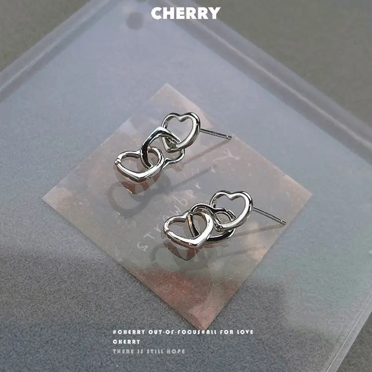 

2022 New Fashion Metal Love Cross Hoop Earrings for Woman Sweet Cool Cross Love Heart Dangle Earrings Jewelry Wholesale Gift