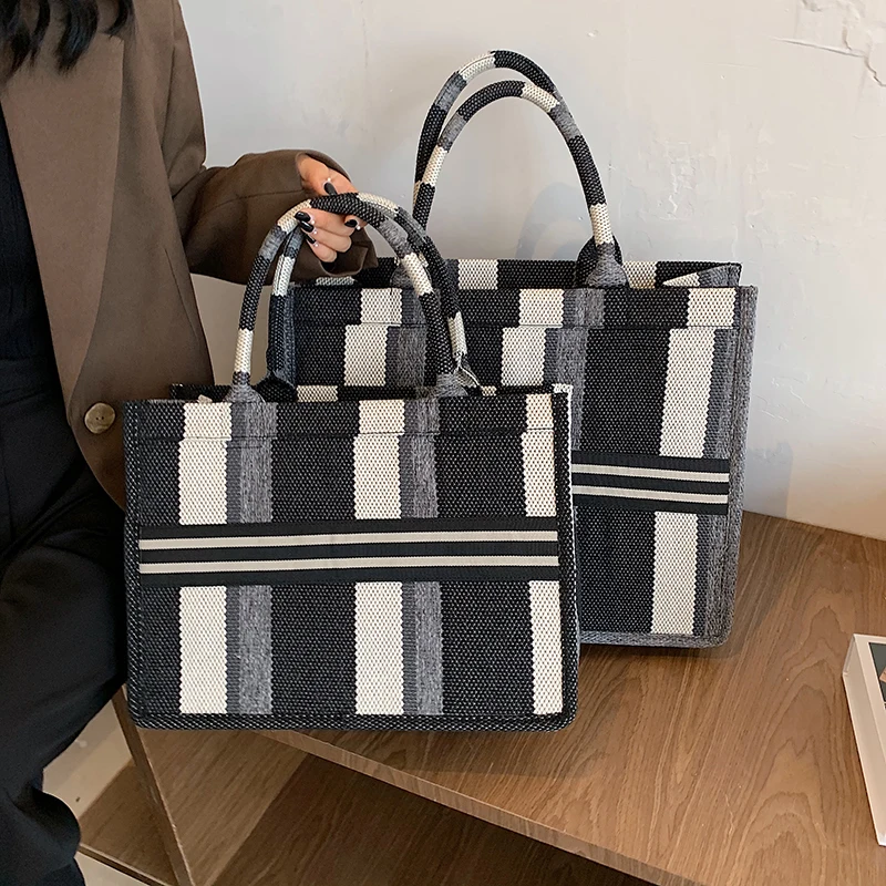 

High Quality Women Canvas Handbags Large Capacity Tote Bags Fashion Designer Ladies Shoulder Bag Casual Female Messenger Bag New