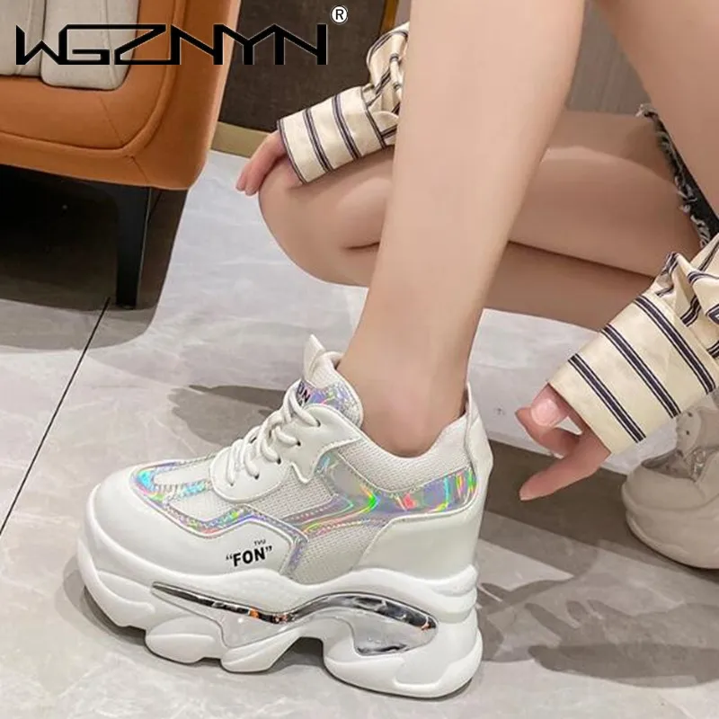 Женские кроссовки на платформе повседневные толстой подошве в Корейском стиле