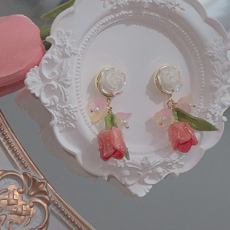 

Summer Fresh Oil Painting Style Acrylic Rose Drop Earrings for Women Classic Summer Flower Pearl Cute Elegant Trendy Jewelry
