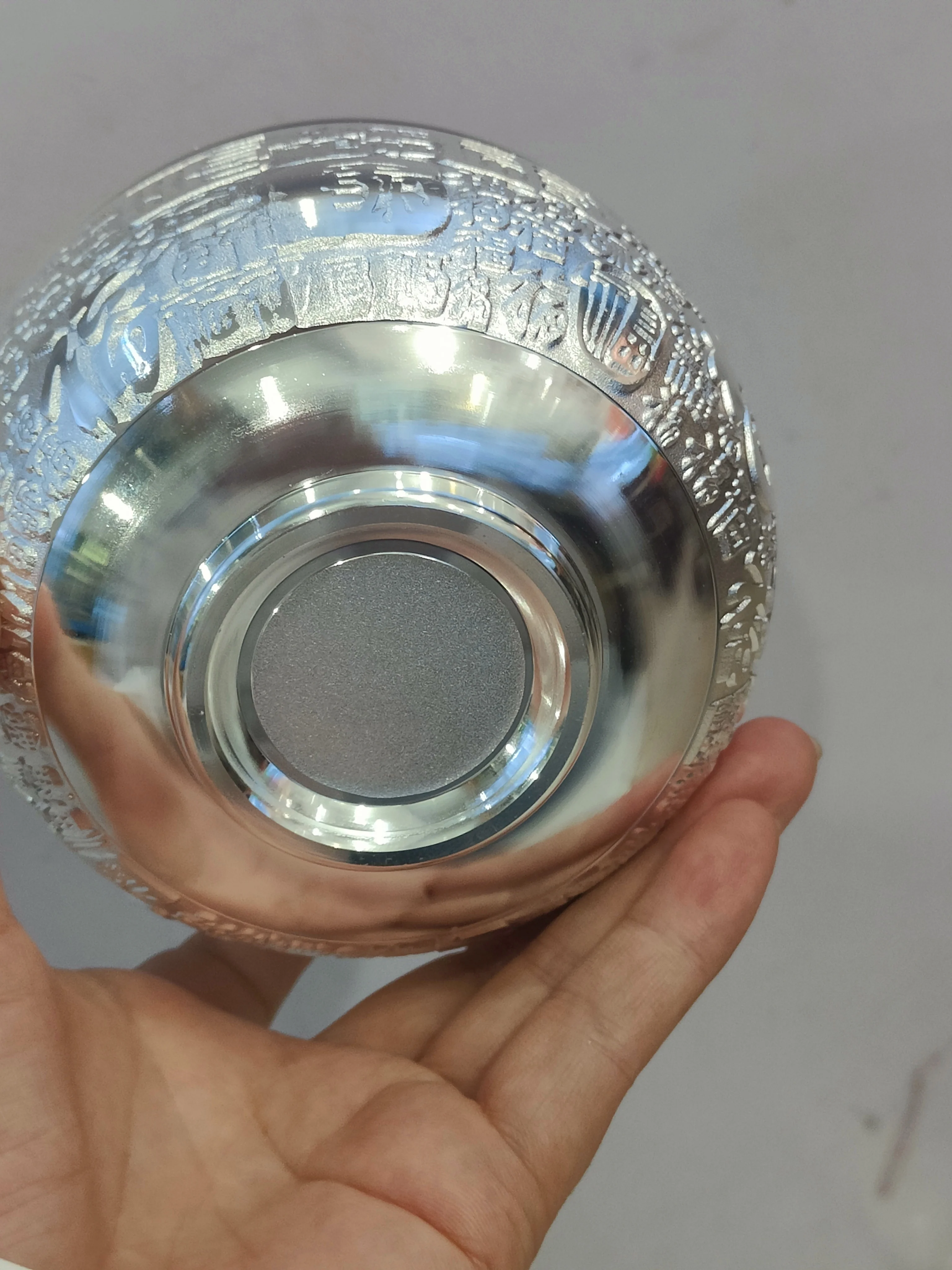 Китай. Индивидуальное классическое серебряное украшение Momofuku маленькое