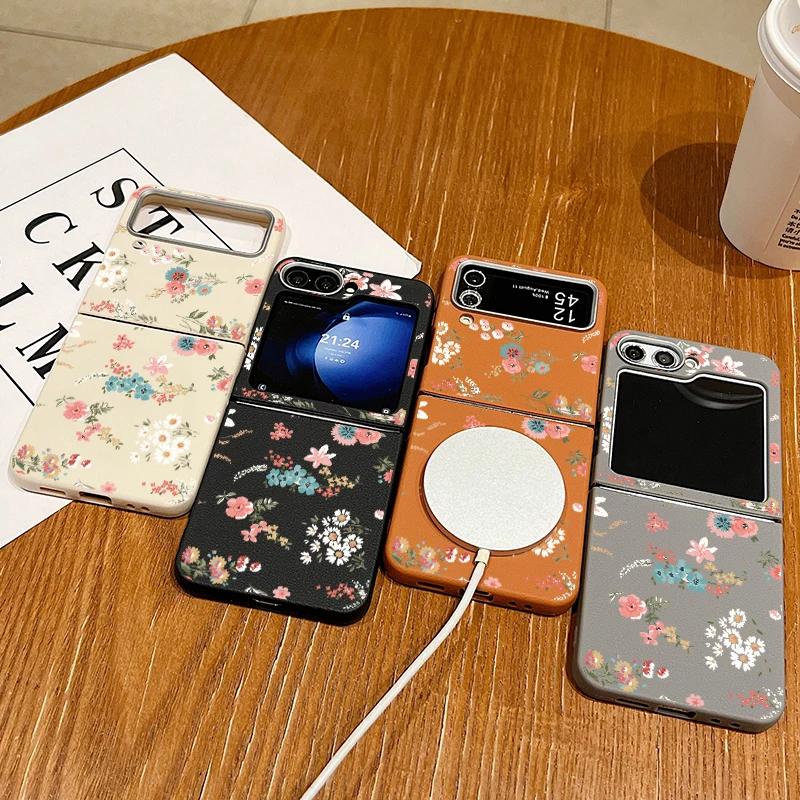 Чехол с принтом белых и розовых цветов для Samsung Galaxy Z Flip6 Flip5 Flip4 Flip3 магнитный
