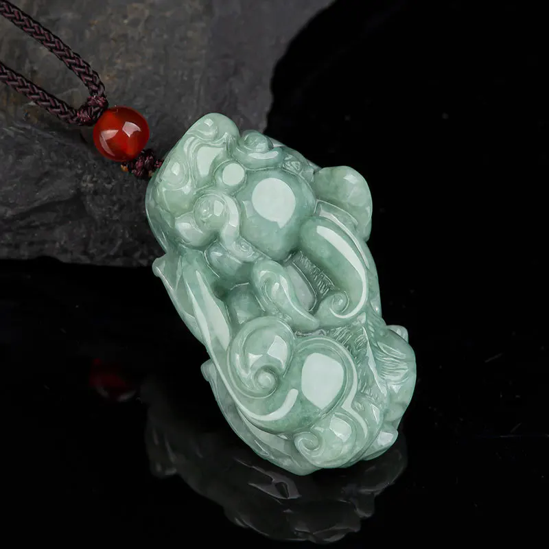 

Burmese Jade Pixiu Pendant Jadeite Green Amulets Necklace Carved Fashion Amulet Emerald Luxury Vintage Natural Jewelry