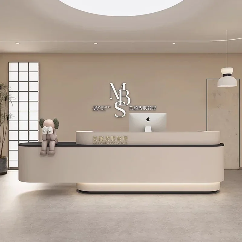 Счетчик института красоты компании кассовый аппарат для бизнеса центр клиентов