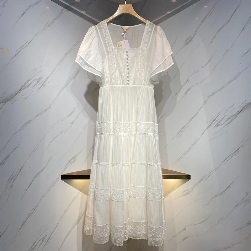 

New temperament Lady V-neck ruffled short-sleeved lace long sweet A-word dress women's dress