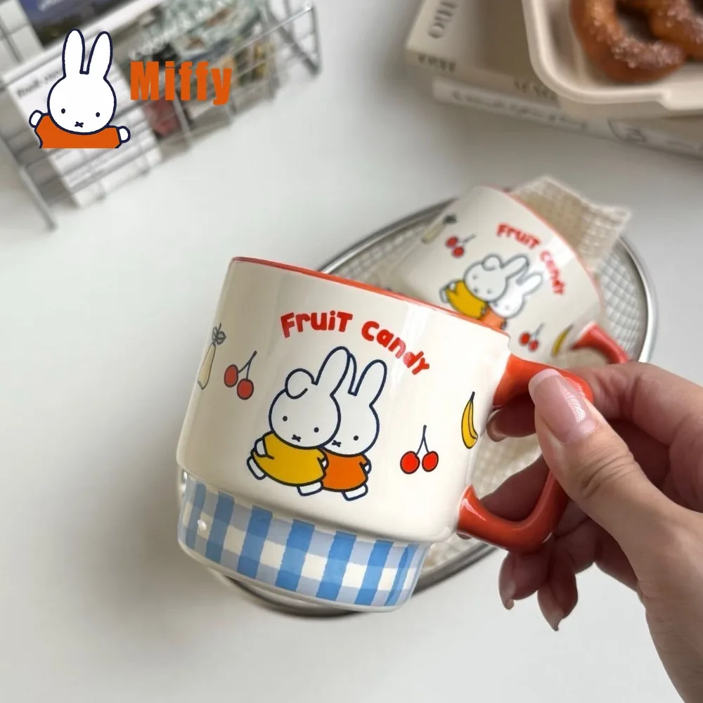 Фото Керамическая кружка Kawaii Miffy: милая чашка для кофе с кроликом, штабелируемая кружка для молока и воды, фарфоровая посуда для завтрака, сока, овсянки, подарок №2