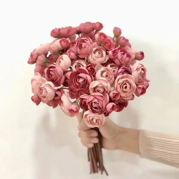 

24 Heads Artificial Flowers Silk Roses Buds Realistic DIY Wedding Bouquet Arrangement for Decoration Wedding Party Centerpieces