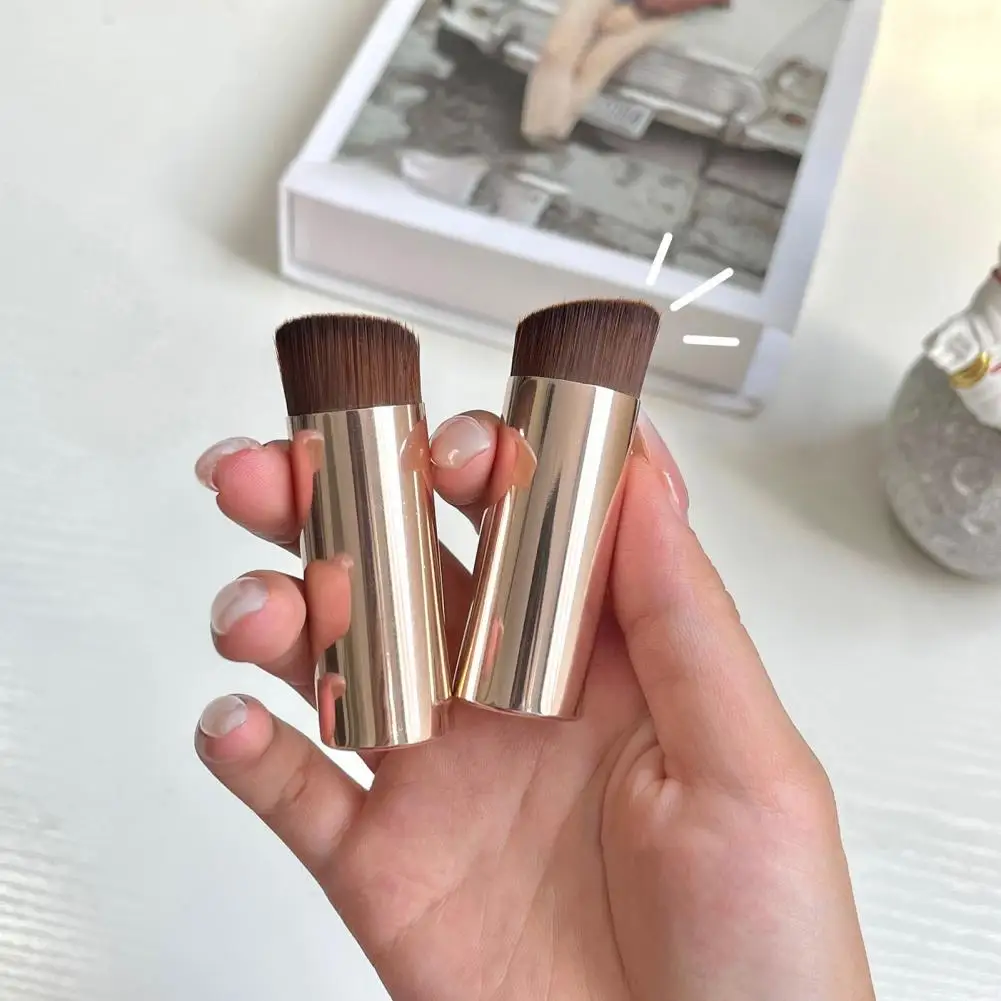 

Foundation Brush Useful Easy Clean Smooth Handle for Female Foundation Makeup Brush Foundation Cream Brush