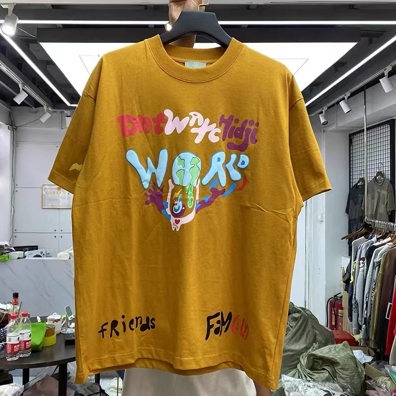 

Creative graffiti foam print loose short sleeve t-shirt
