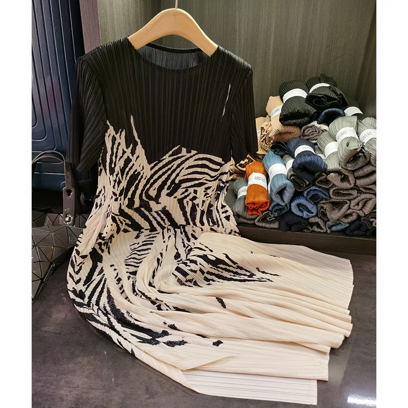 

Miyake Artistic Printed Pleated Dress French Hepburn Style Loose Slim Pressure Pleated Women's Long Dress Plus Size Summer Slim
