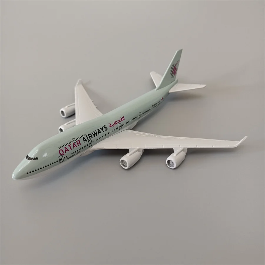 

16cm Air QATAR Airways B747 Airlines Airplane Model QATAR Boeing 747 Airways Alloy Metal Diecast Plane Model Aircraft Gifts