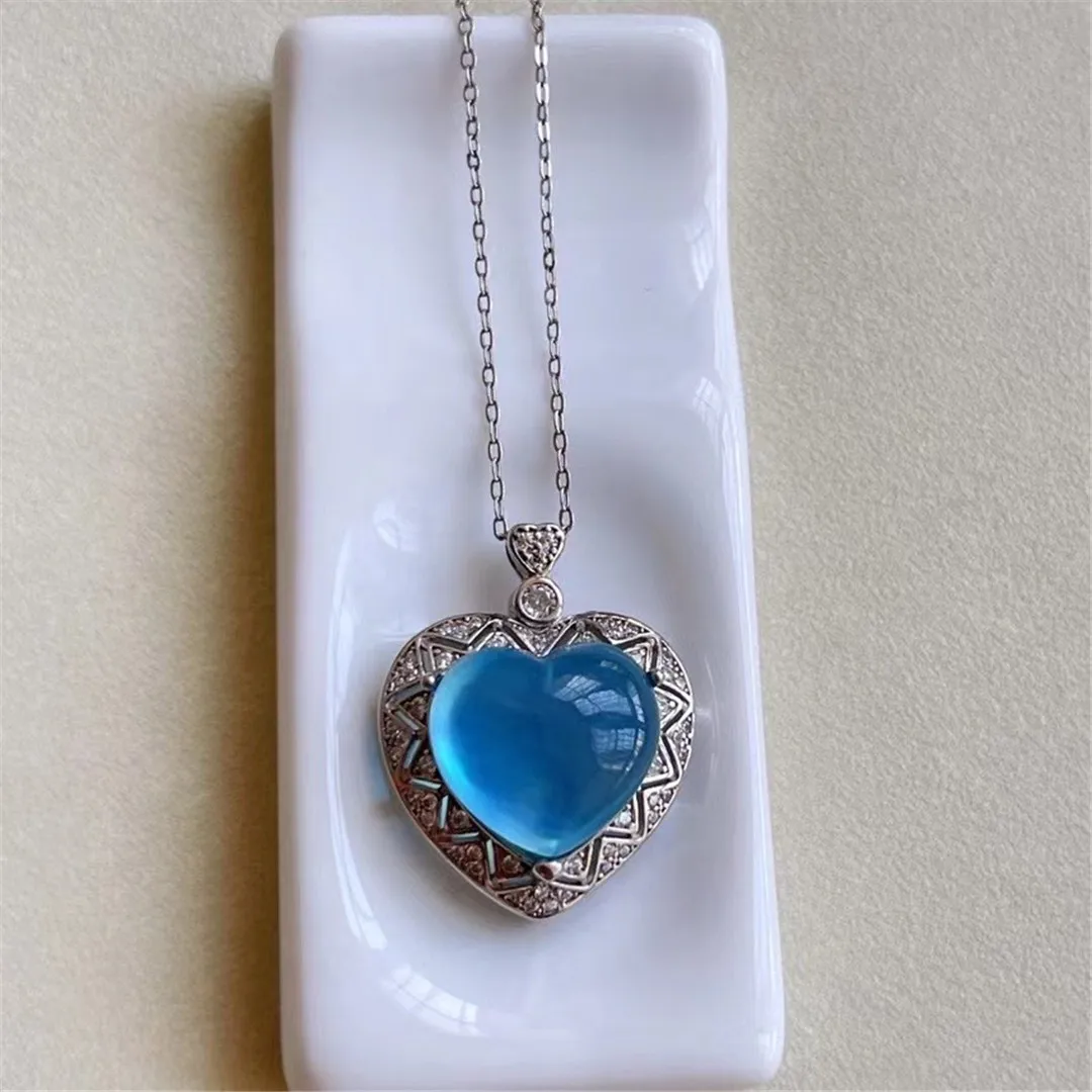 

Natural Blue Aquamarine Pendant Heart Jewelry 925 Silver For Women Lady Men Love Gift Beauty Crystal 15x10mm Beads Stone AAAAA