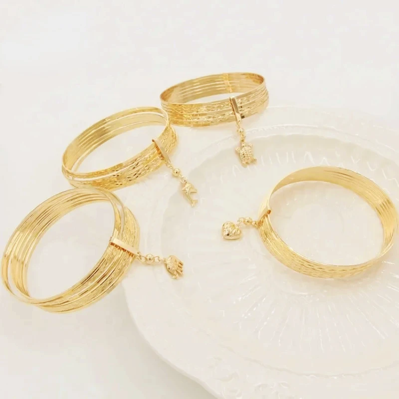 Удачи Модный 18k позолоченный пользовательский Классический Стиль Золотой