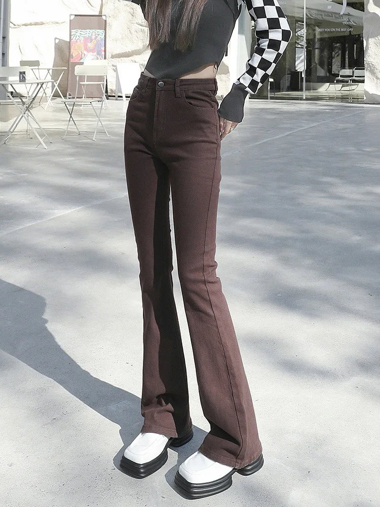 Женские джинсы-клеш с высокой талией