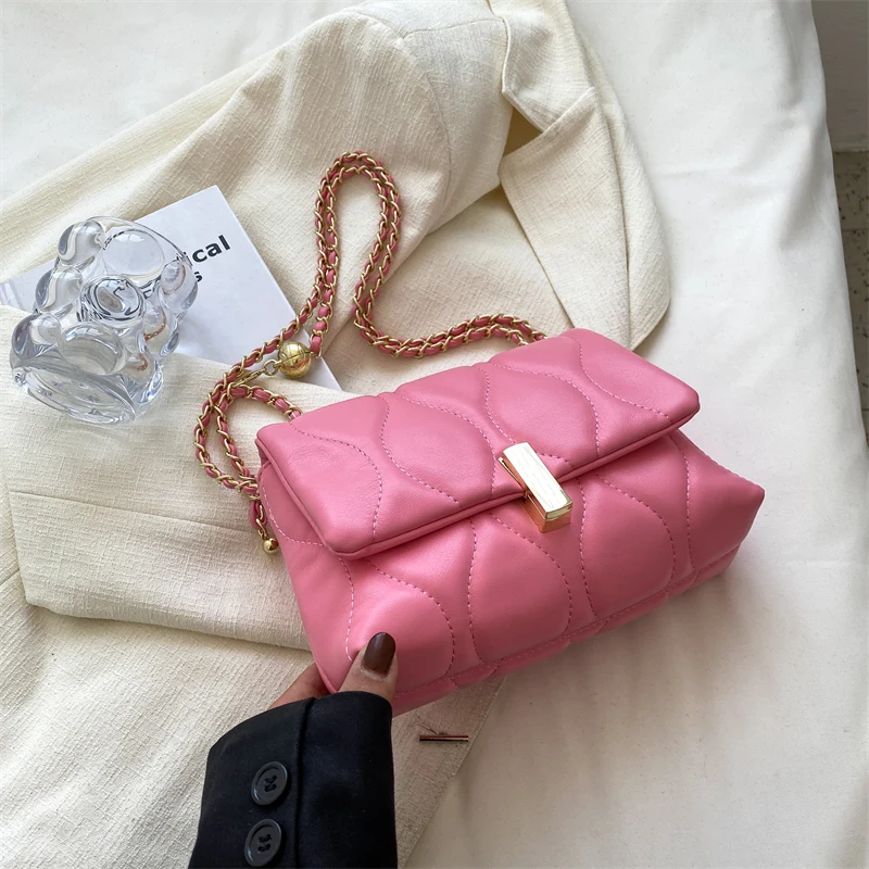 

2022 Small PU Leather Crossbody Bags Summer Fashion Designer Brand Shoulder Side Bag Female Luxury Chain Handbags and Purses