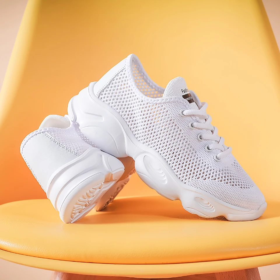 Loekeah Fashion Walking Shoes For Ladies Breathable Mesh Casual Sneakers Outdoor Sports Lightweight Footwear Anti-Slip Shoes