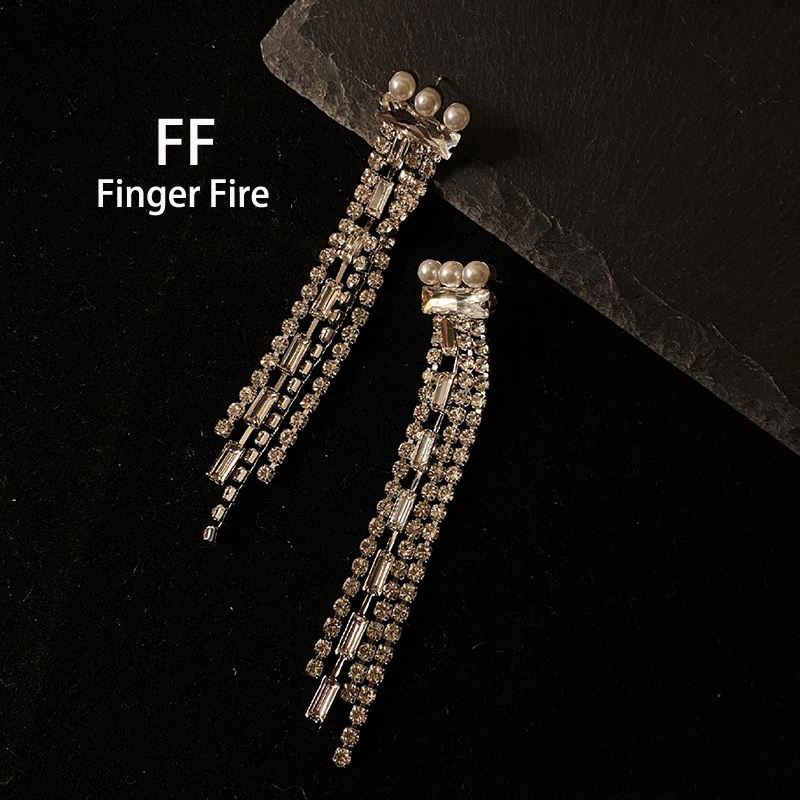 

Fashion New Gold Plated Long Tassel Stud Earrings Luxury Tassel Banquet Jewelry Wholesale