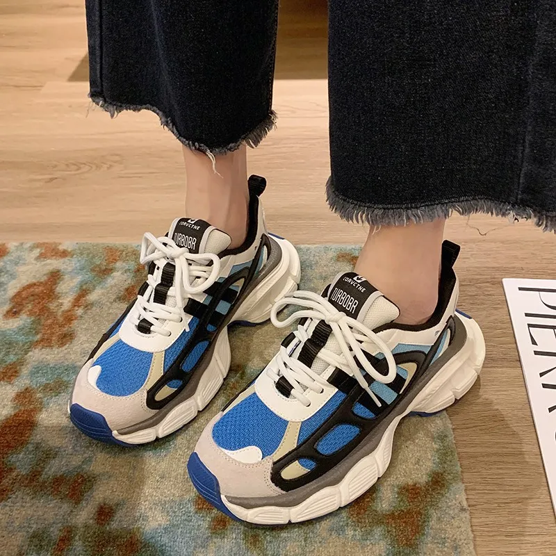 

Дышащие кроссовки на платформе, новинка 2023, повседневные универсальные сетчатые легкие спортивные кроссовки, модная весенне-Осенняя обувь, разные цвета