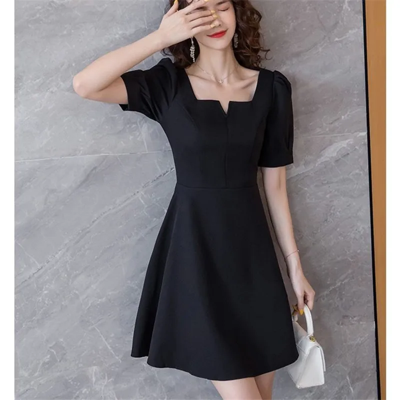 

Женское вечернее платье во французском стиле, черное облегающее платье, элегантное модное однотонное мини-платье с коротким рукавом, лето ...