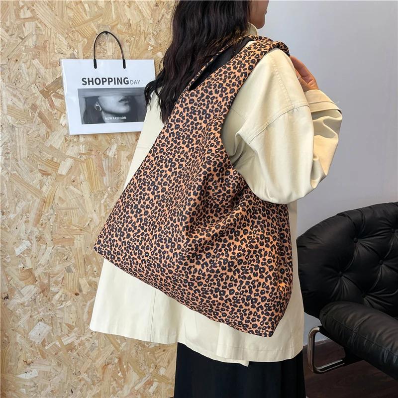 Новая модная Универсальная женская сумка-тоут через плечо с леопардовым принтом