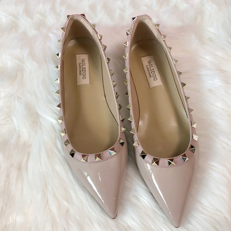 

BKQU Rivet Flat Shoes New Explosion Style Shallow Mouth Pointed Toe All-match Soft Bottom Comfortable Slip-on Slip-on Shoes