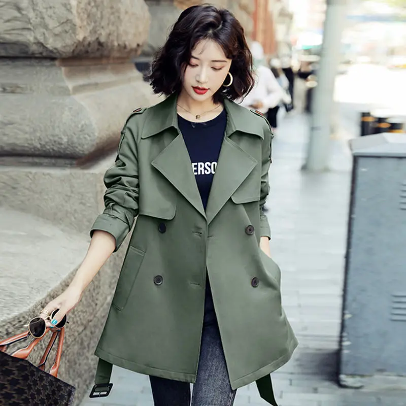 Женский короткий тренчкот на весну и осень двубортная маленькая куртка в