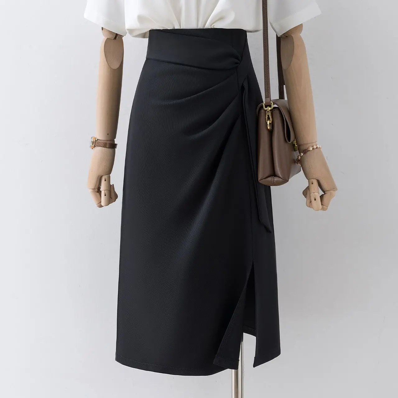 

2023 Women Spring Summer Fashion Solid Color Package Hip Skirts Female High Waist Slim Skirts Ladies Long Split Skirts U258