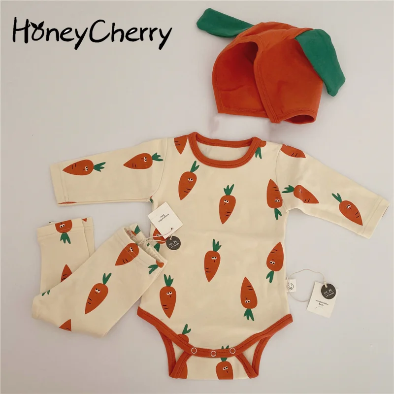 

Пижамный комплект с принтом HoneyCherry для малышей, пижамы для малышей, шляпа для маленьких девочек, одежда, комплект для маленьких девочек