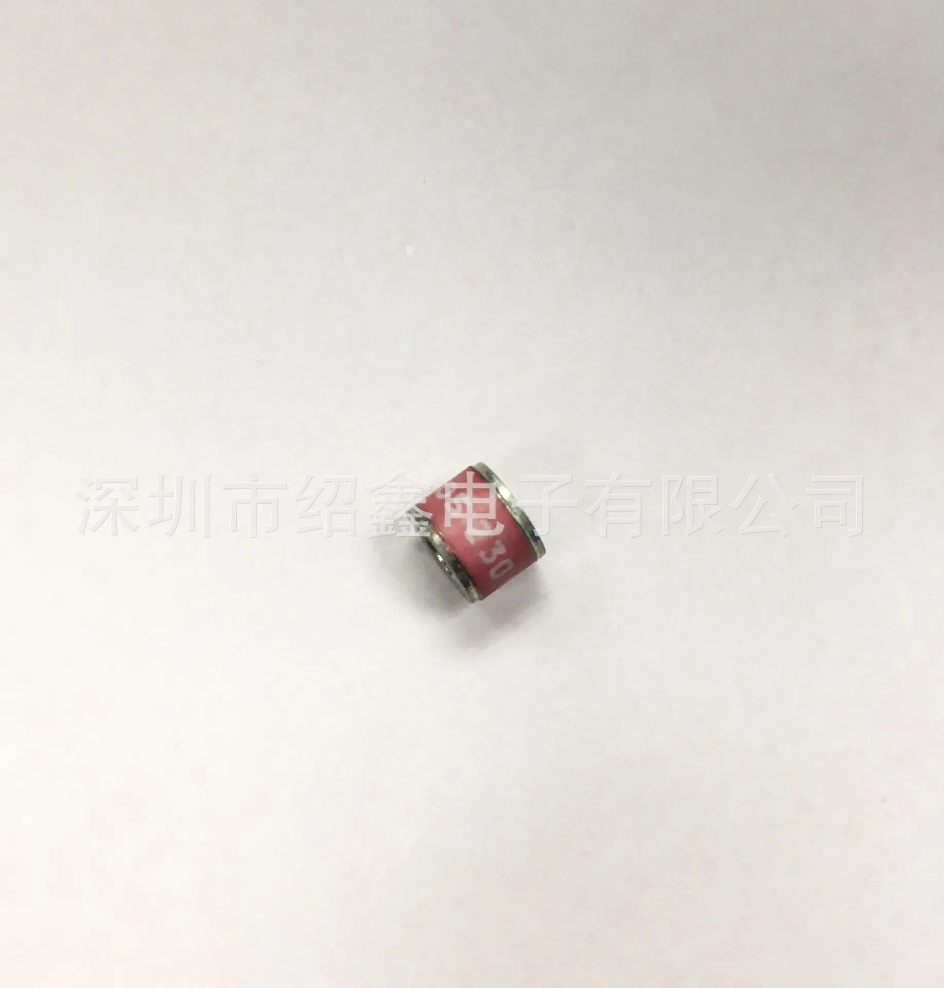 10 шт./лот керамическая Газоразрядная трубка SMD N80-A230X 2R230V 2R600V 10KA GDT 8*6 |