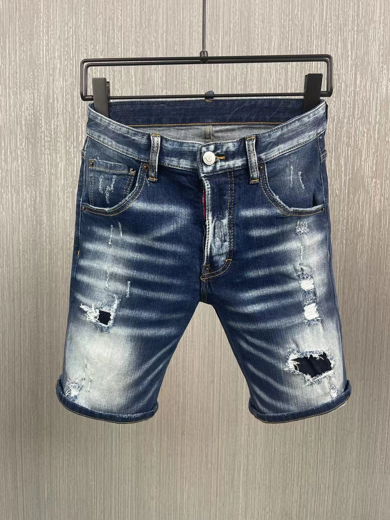 

2023 New Men Splash Ink Scratched Ripped Shorts Hole Fashion Short Jeans Men Stretch Jeans DT091#
