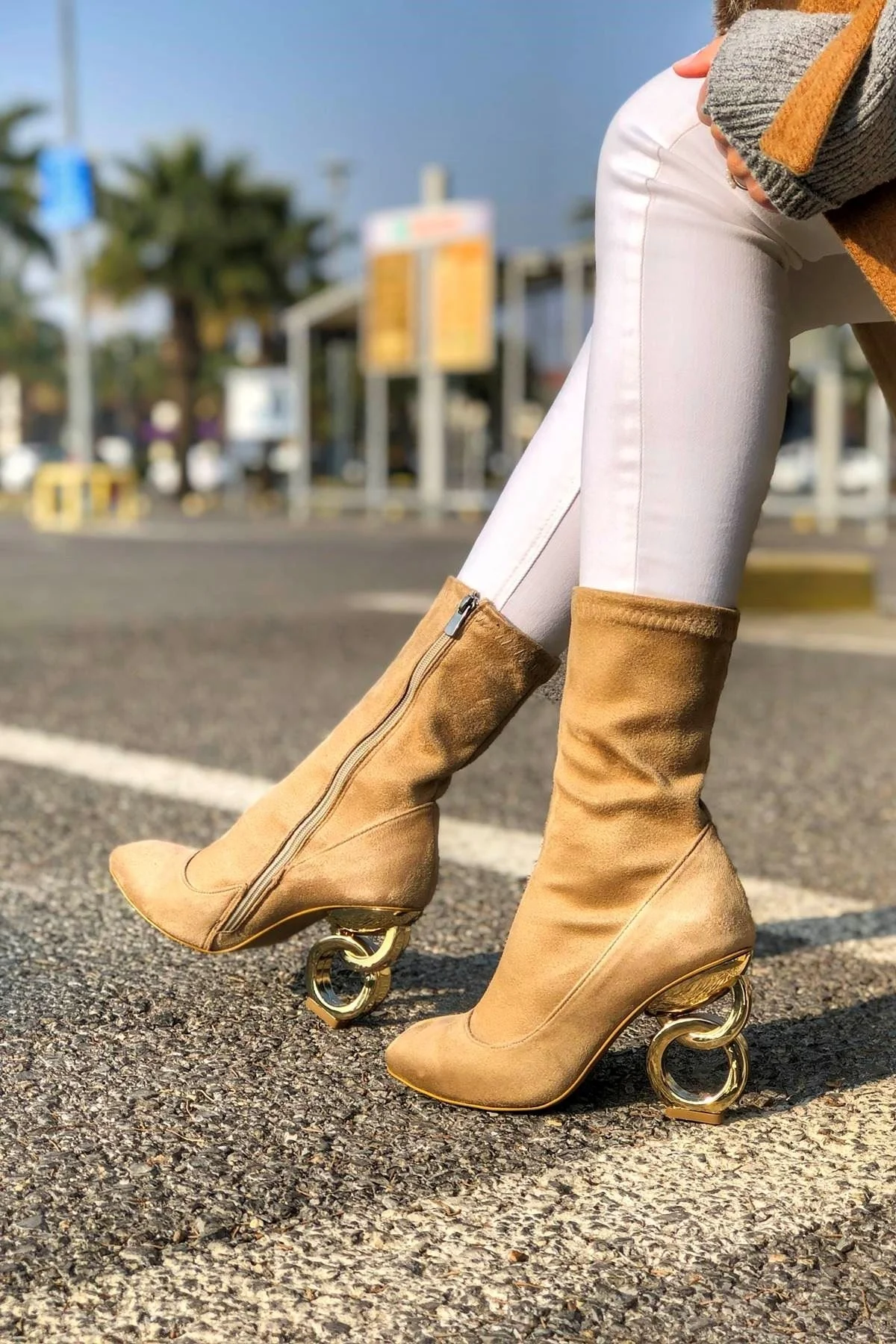 

Emotion Ten Suede Ring Heels Boots
