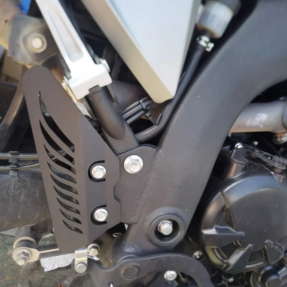 Защитный чехол для заднего тормозного цилиндра LONCIN VOGE 300