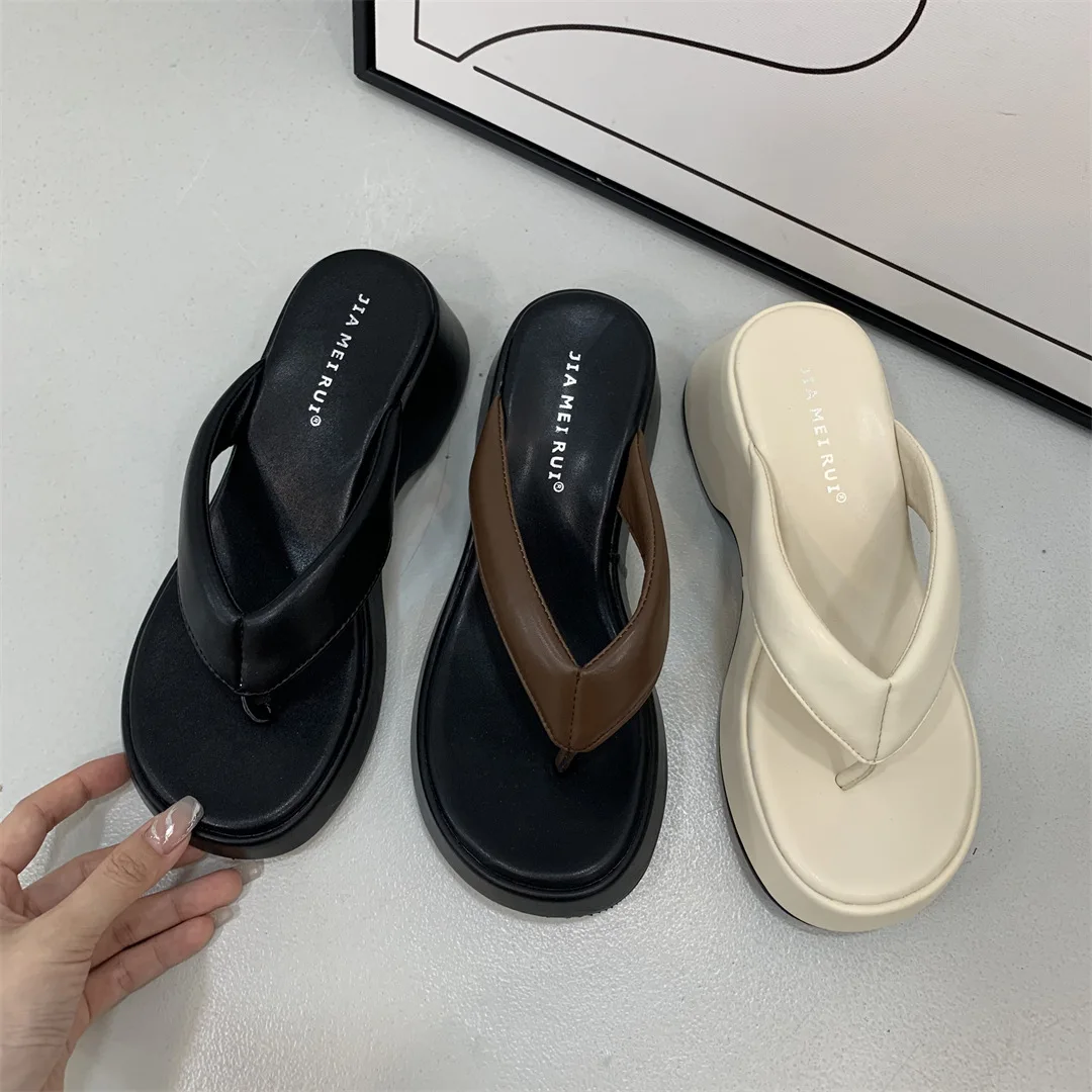 

Slippers Casual Summer Women's Shoes Low Platform Slides Rubber Flip Flops Pantofle Luxury Soft Hawaiian 2023 Rome Fashion Scand