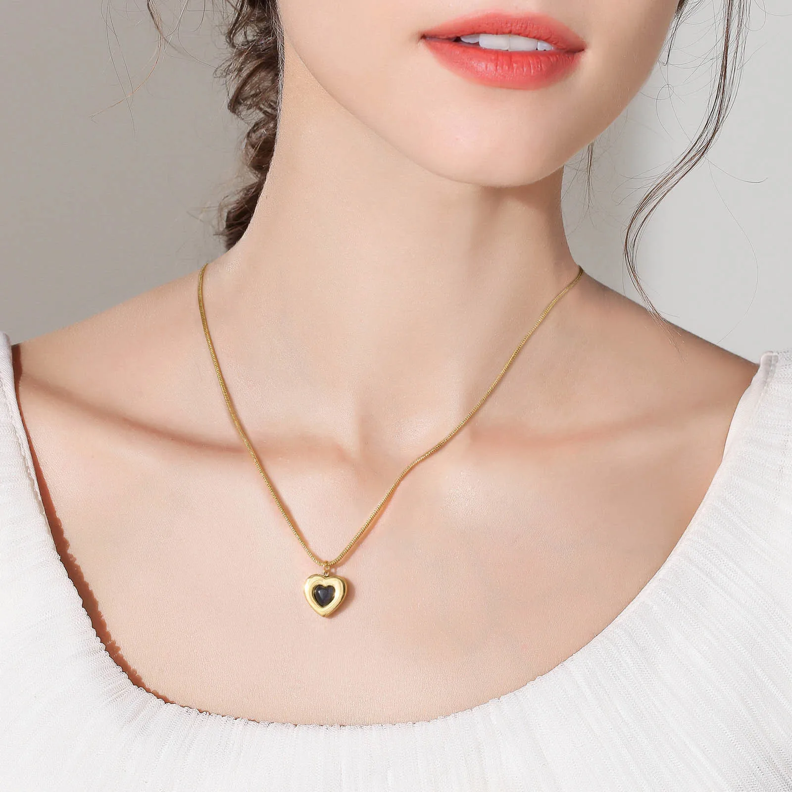 

Women's Acrylic Heart Shaped Pendant Necklaces,New In Gold Color Stainless Steel Chain Pendant Fashion Jewelry Gift to Her