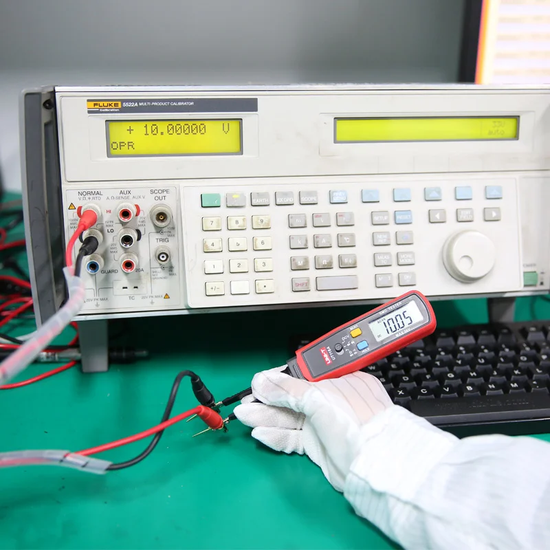 UNI-T UT116A SMD Multimeter Tester 36V Voltage Meter Resistance Capacitance Zener Diode Continuity Battery |