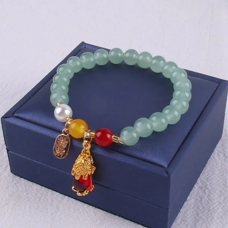 

High Quantity Green Dongling Jade Rabbit Moon Running Bracelet Female Red Beans Small Popular Design Acacia Beans Bracelet
