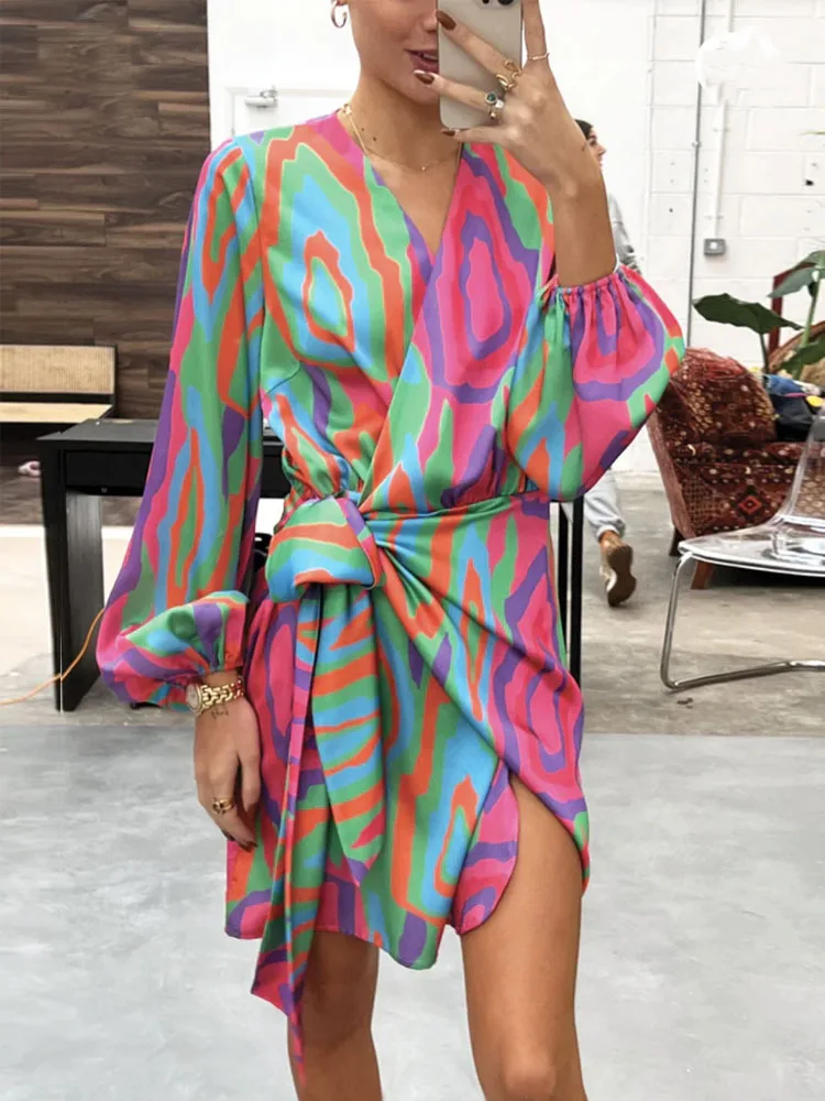 

Sexy V-neck Lace Up Cross A-line Dress New Office High Wasit Vintage Mini Dress Female Lantern Sleeve Ruffle Floral Print Dress