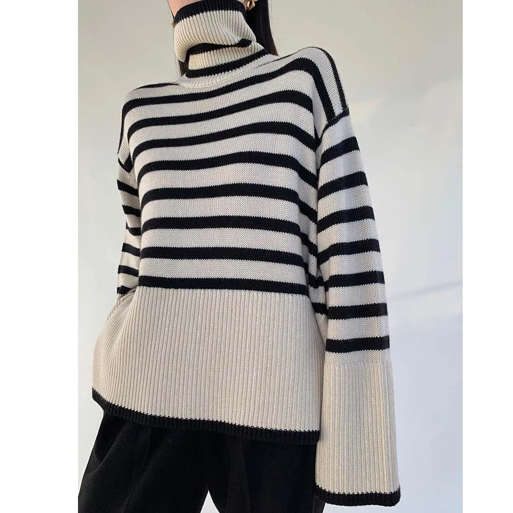 Женский трикотажный Свободный Топ в полоску с разрезом и расклешенными рукавами