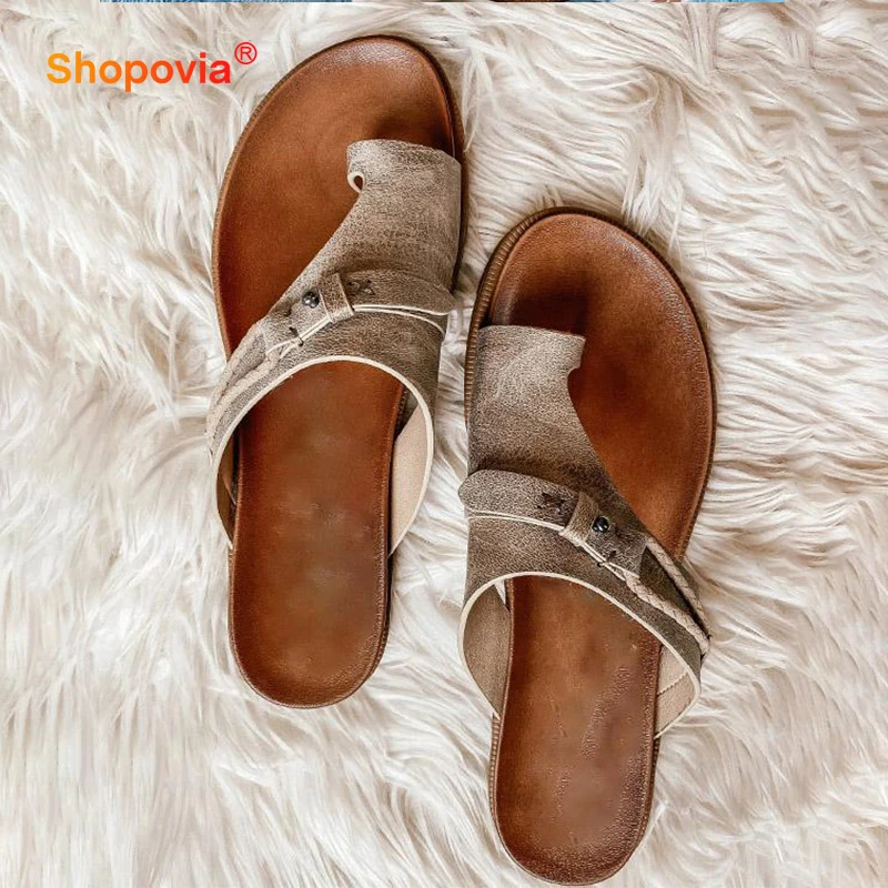 

Women's Sandals 2023 Flip Flops Slippers PU Leather Plus Size Rivet Ladies Flat Sandals Comfortable Leisure Women Shoes Outdoor