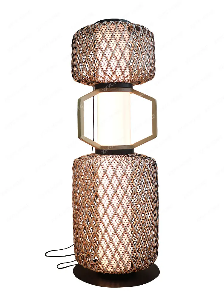 

Фонарь в японском стиле из ротанга, напольный светильник для виллы, двора, сада, гостиной, клуба