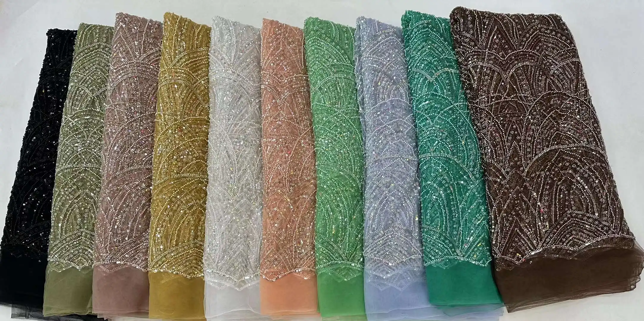 Рисунок 3 - Белая Роскошная африканская кружевная