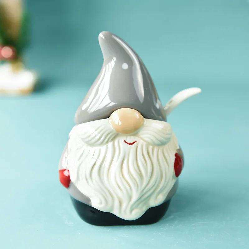 

Ceramic Spice Jars Cute Storage Santa Claus Holes Spoon Spice Jars Sugar Dining Table Porta Tempero Kitchen Decoration OC50TL